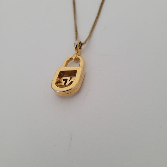 Vintage Nina Ricci NR Lock Pendant Necklace Reighstones 15” Gold Tone Chocker - Picture 6 of 7